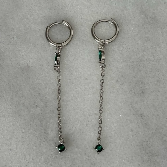 Sterling Silver Green Crystal Teardrop Chain Dangle Huggie Hoop
Earrings New - Picture 3 of 5